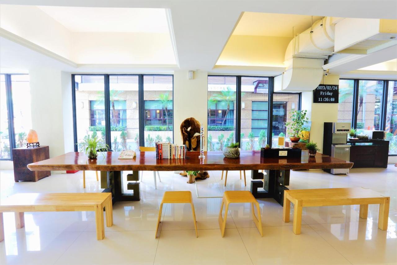 Huang Shin Business Hotel-Chung Kang Taichung Exterior foto