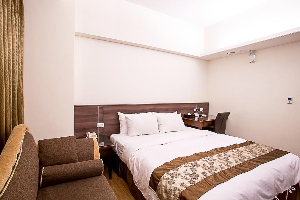 Huang Shin Business Hotel-Chung Kang Taichung Exterior foto
